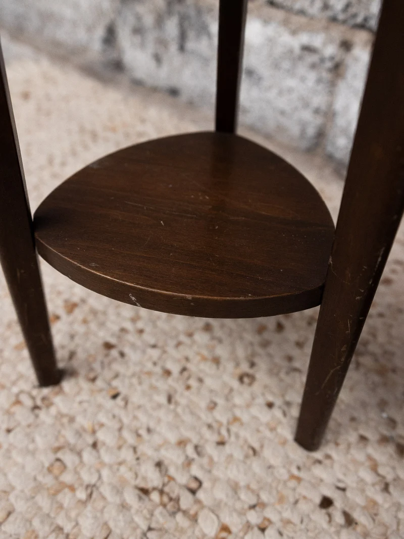 Axel, le tabouret tripode N°721