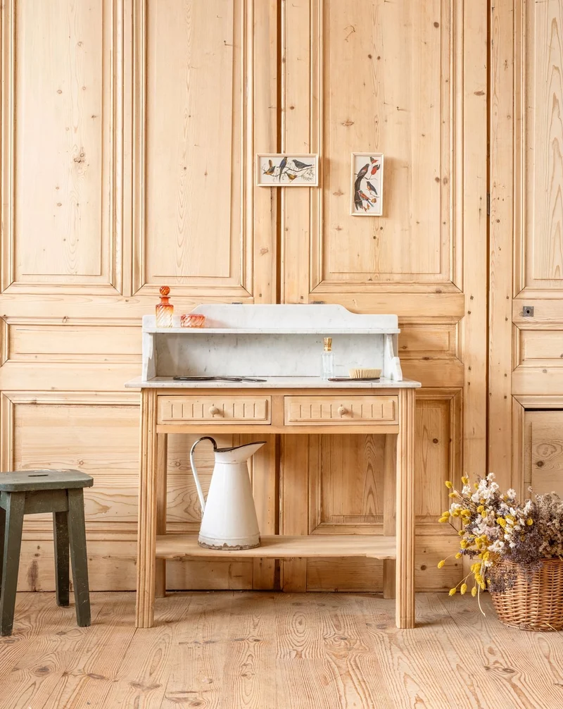 Louise, la coiffeuse en bois et marbre N°331