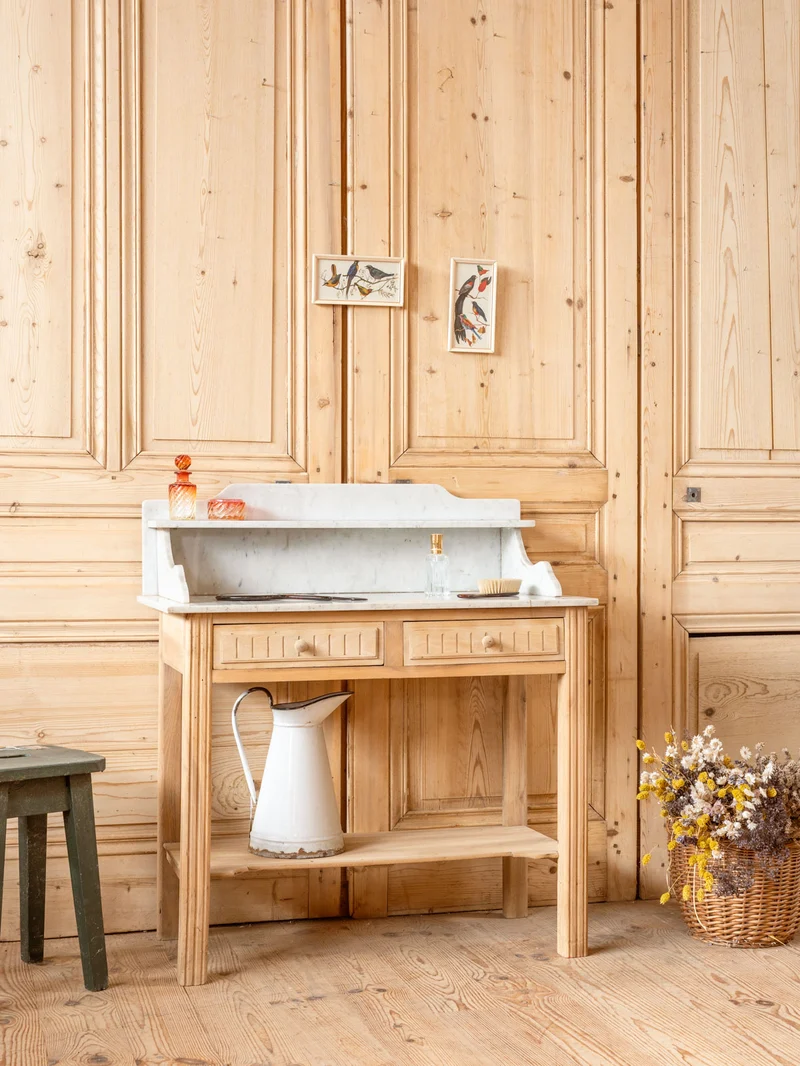 Louise, la coiffeuse en bois et marbre N°331