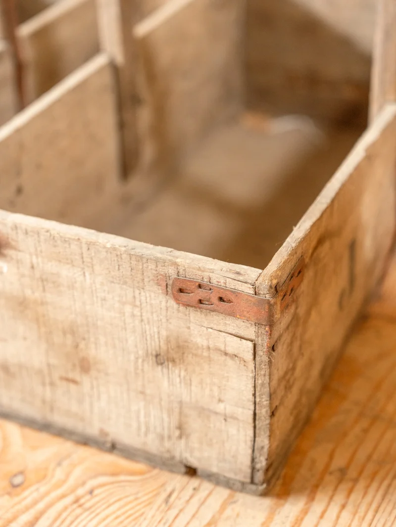 Ambroise, la paire de caisses en bois N°946