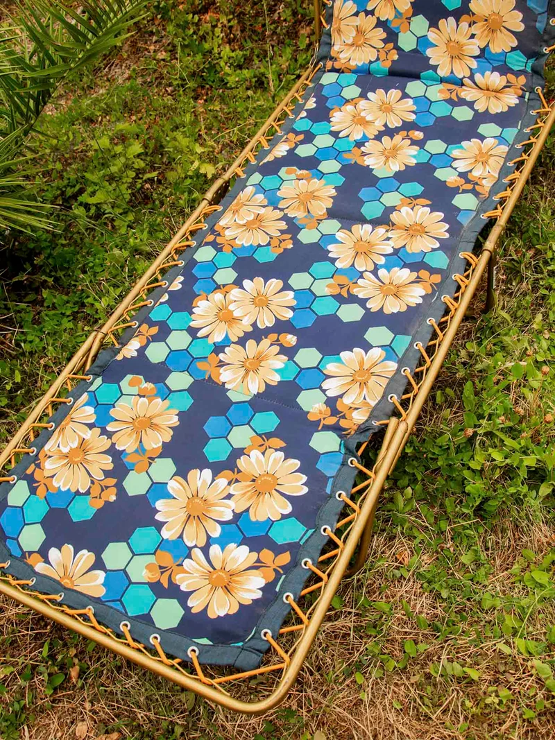 Claudine, la chaise longue au motif floral N°17