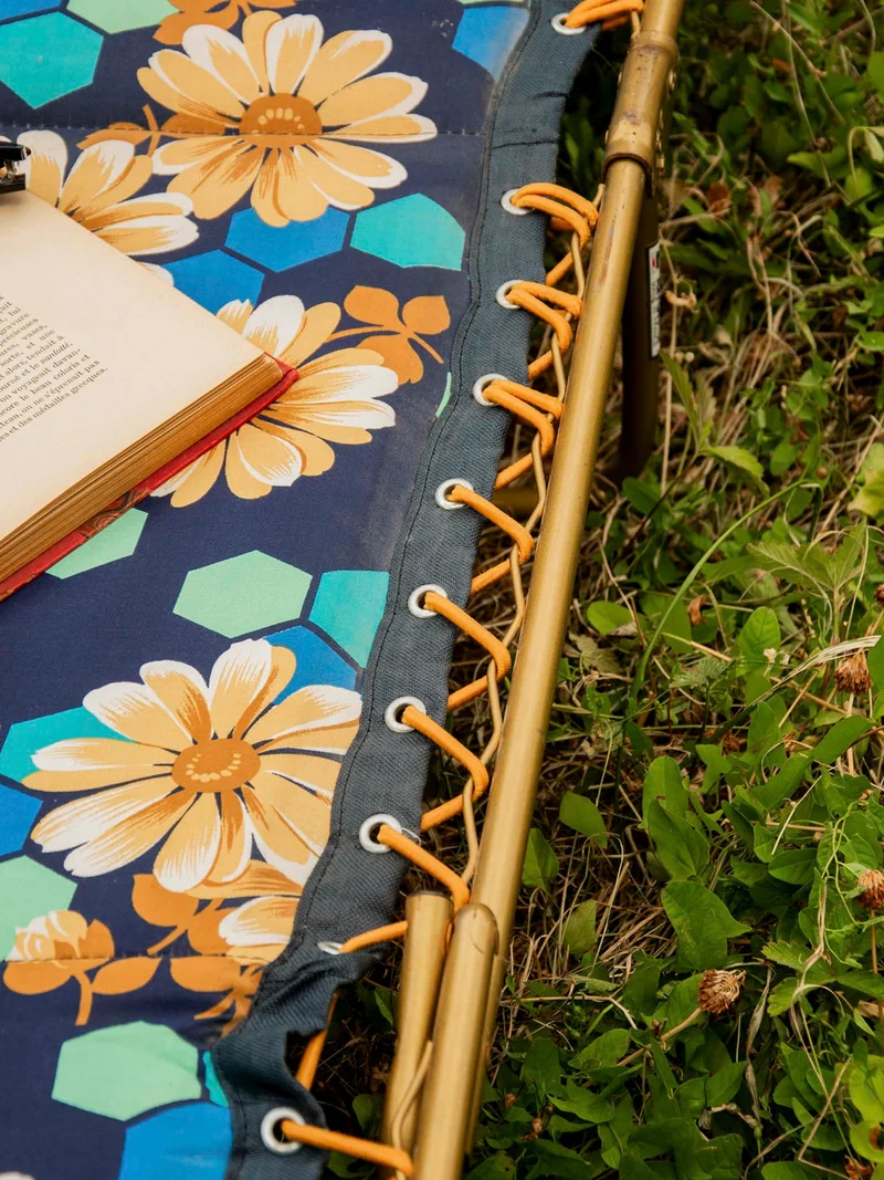 Claudine, la chaise longue au motif floral N°17