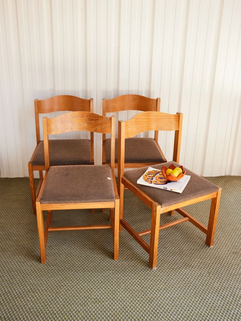 Alma, le lot de 4 chaises style scandinaves en pin N°1766