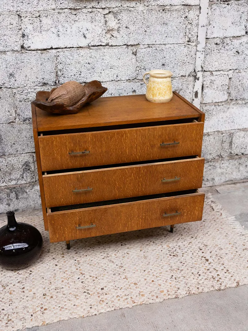 Olga, l'élégante commode N°1051