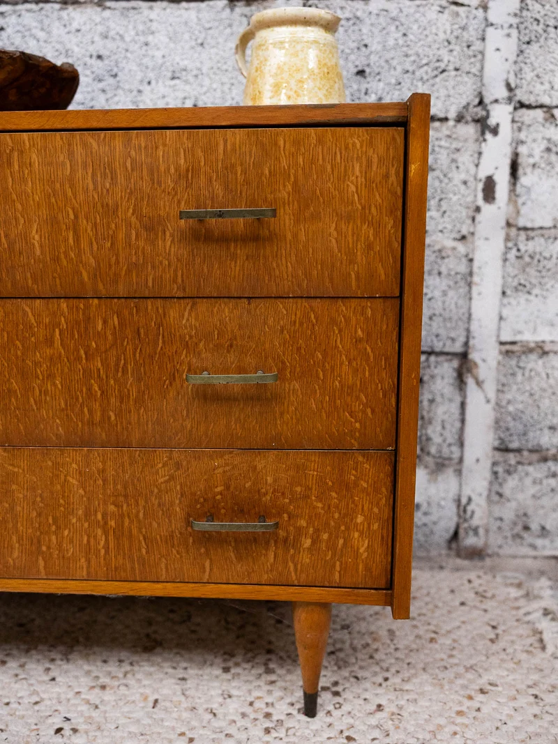 Olga, l'élégante commode N°1051