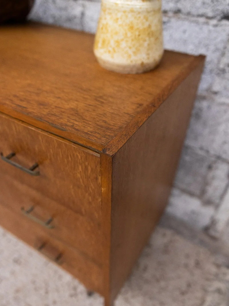 Olga, l'élégante commode N°1051