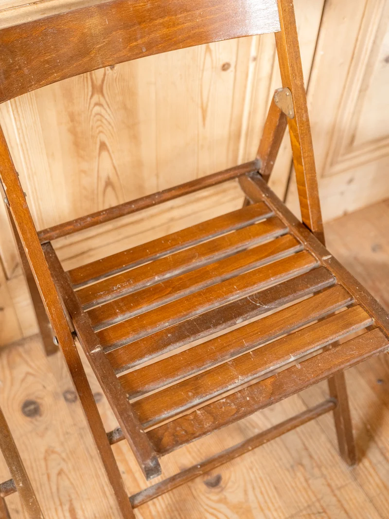 Claude, le lot de 4 chaises pliantes en bois N°1462