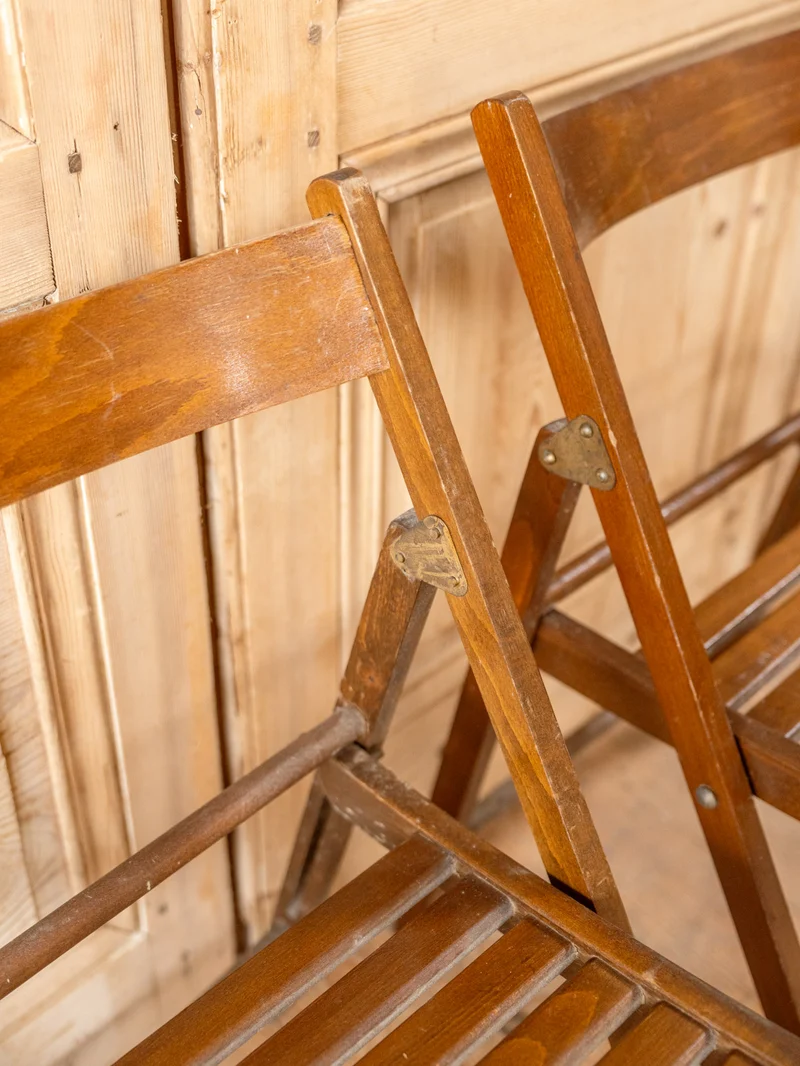 Claude, le lot de 4 chaises pliantes en bois N°1462