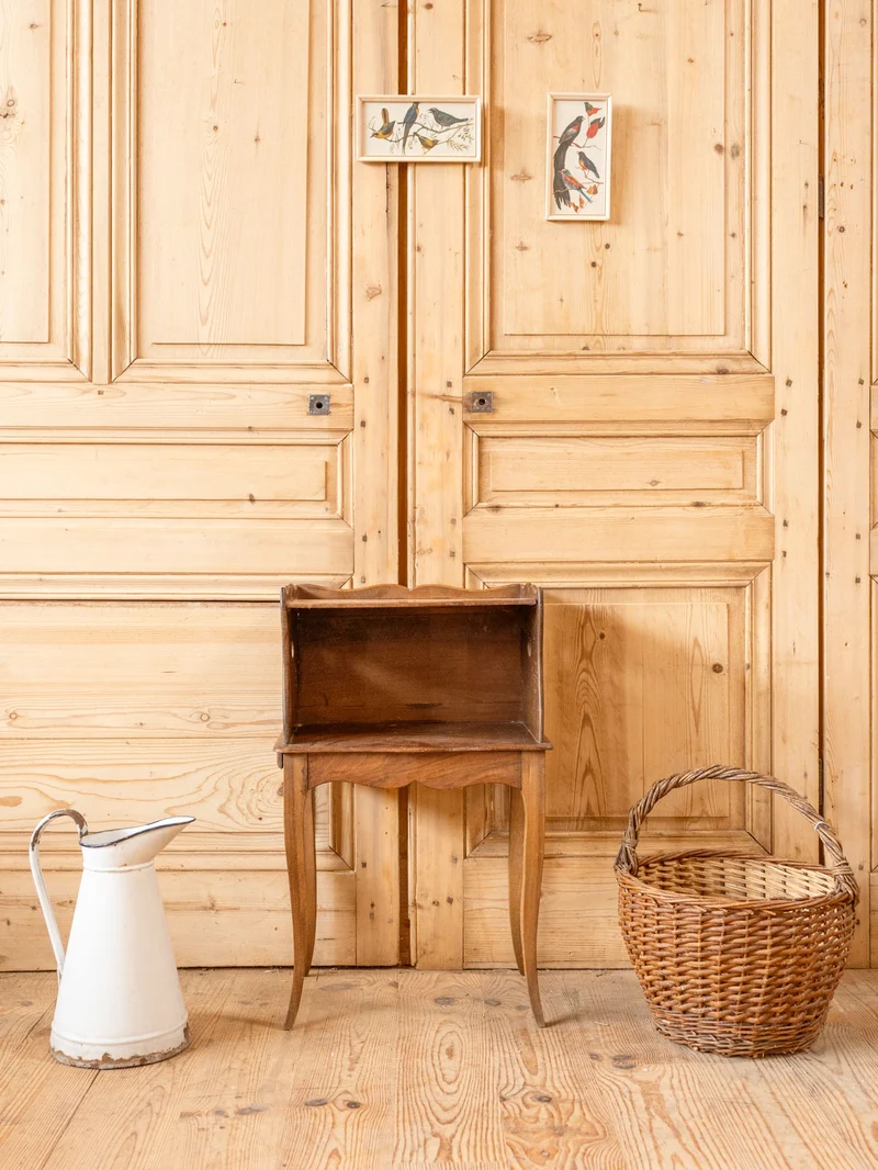 Odile, la table de chevet en bois N°1495