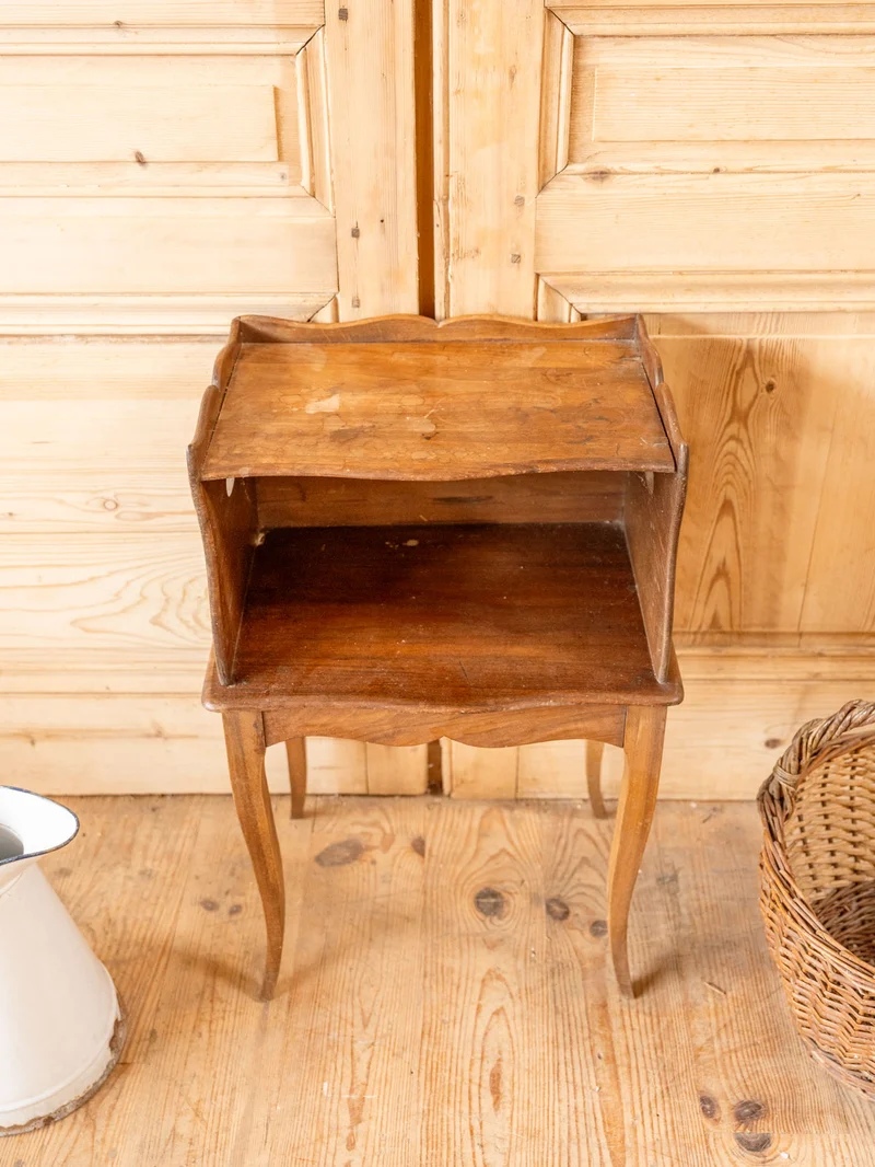 Odile, la table de chevet en bois N°1495