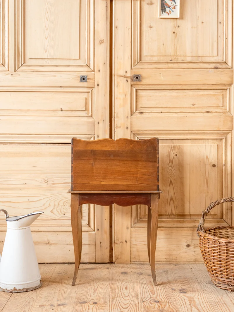Odile, la table de chevet en bois N°1495