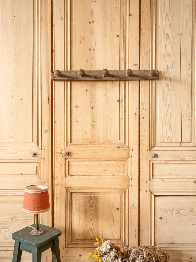 Max, le porte-manteau mural en bois gris N°416