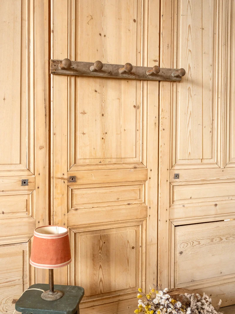 Max, le porte-manteau mural en bois gris N°416