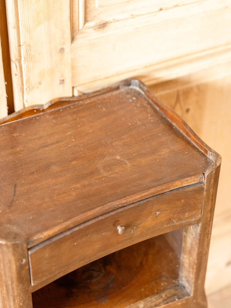 Odile, la table de chevet en bois N°1493