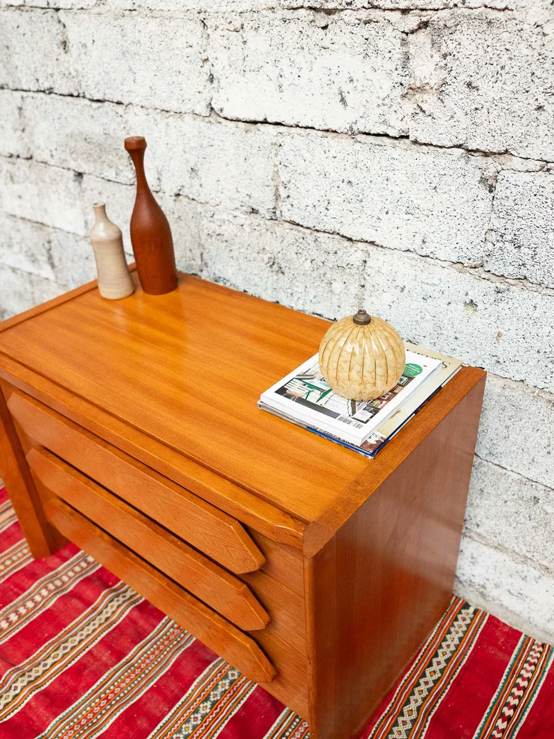 Olga, la commode en bois massif N°710