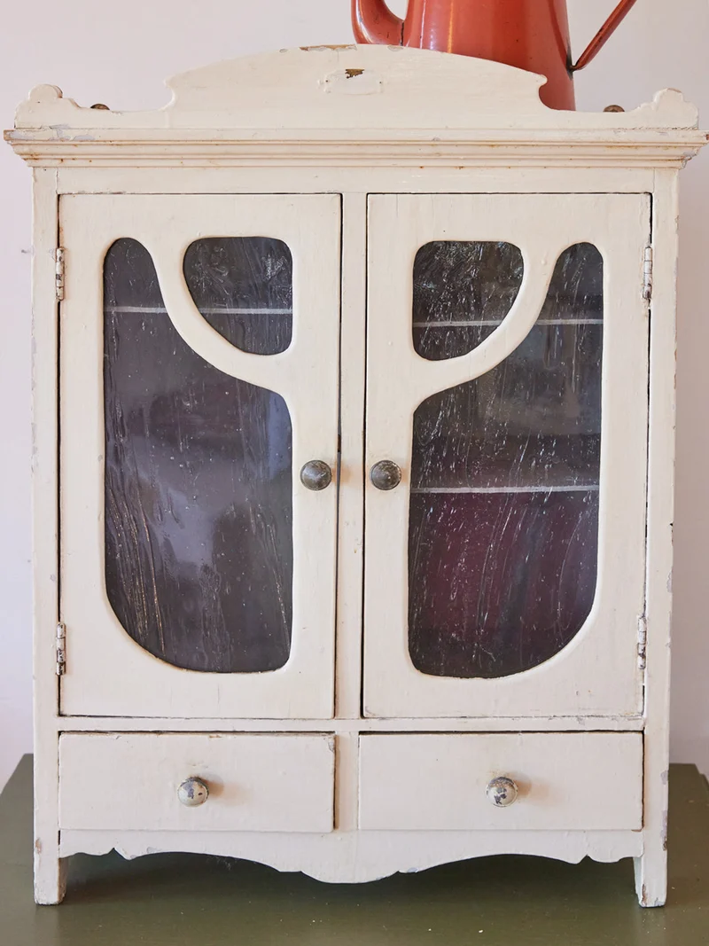 Guy, l'armoire à pharmacie vintage N°45