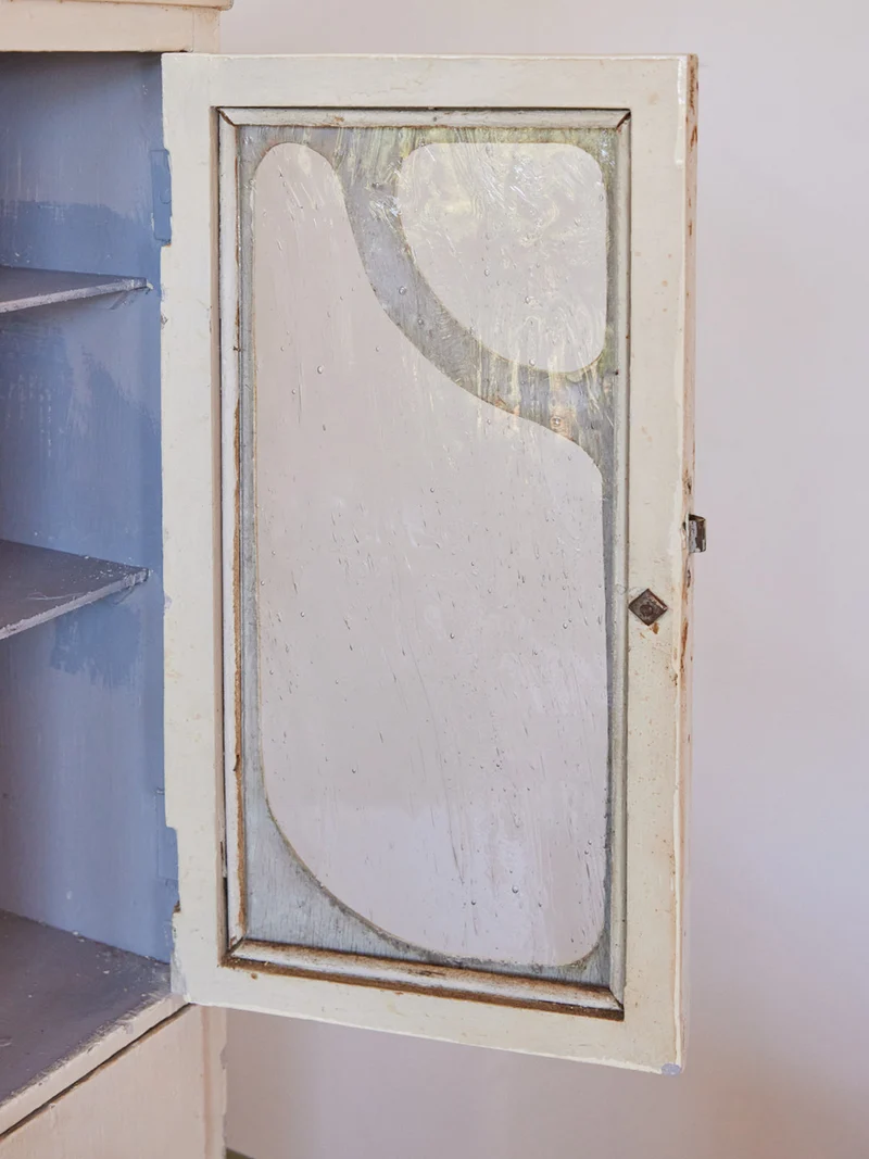 Guy, l'armoire à pharmacie vintage N°45