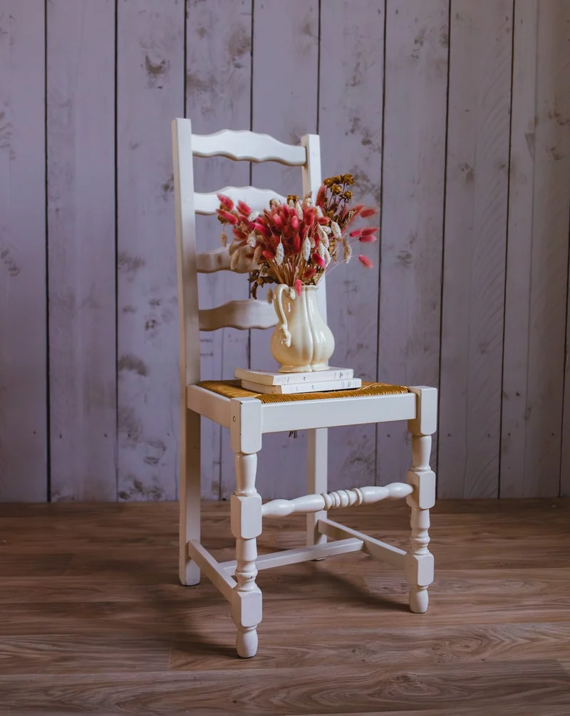 Alma, le lot de 6 chaises en bois patiné N°1321