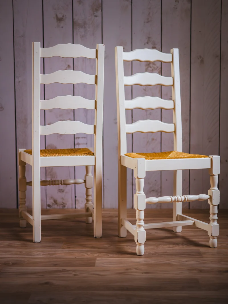 Alma, le lot de 6 chaises en bois patiné N°1321