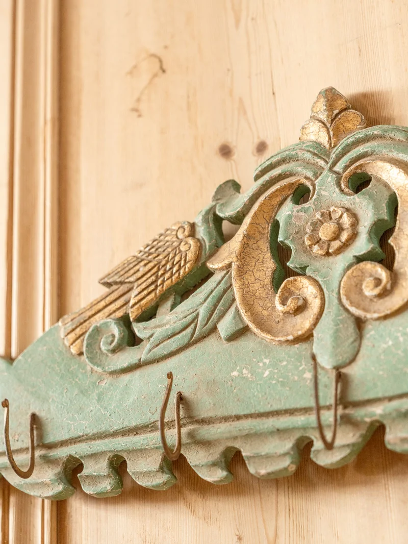 Max, le porte-manteau en bois vert menthe N°417