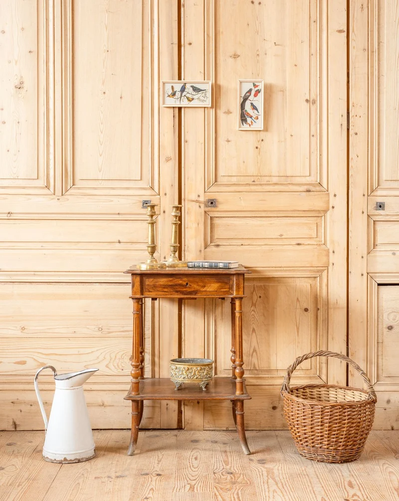 Louise, la coiffeuse en bois N°330