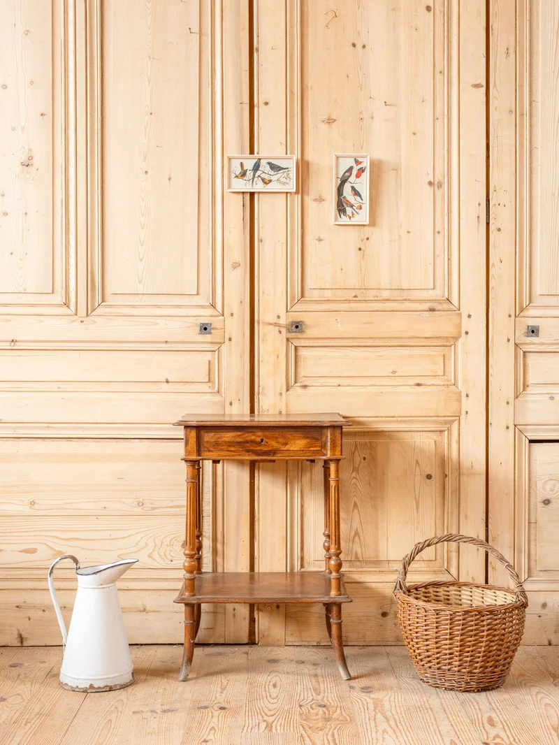 Louise, la coiffeuse en bois N°330