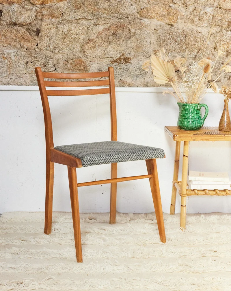 Alma, la chaise scandinave en bois N°1667