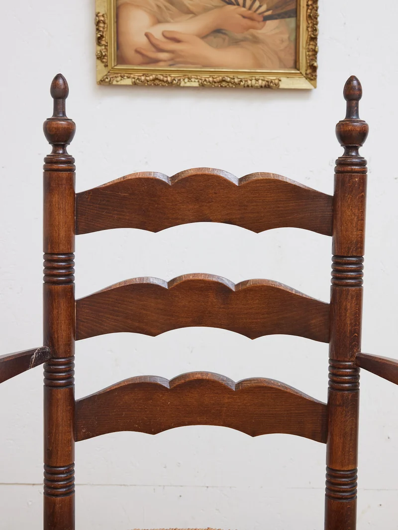 Ernest, le fauteuil en paille N°1496