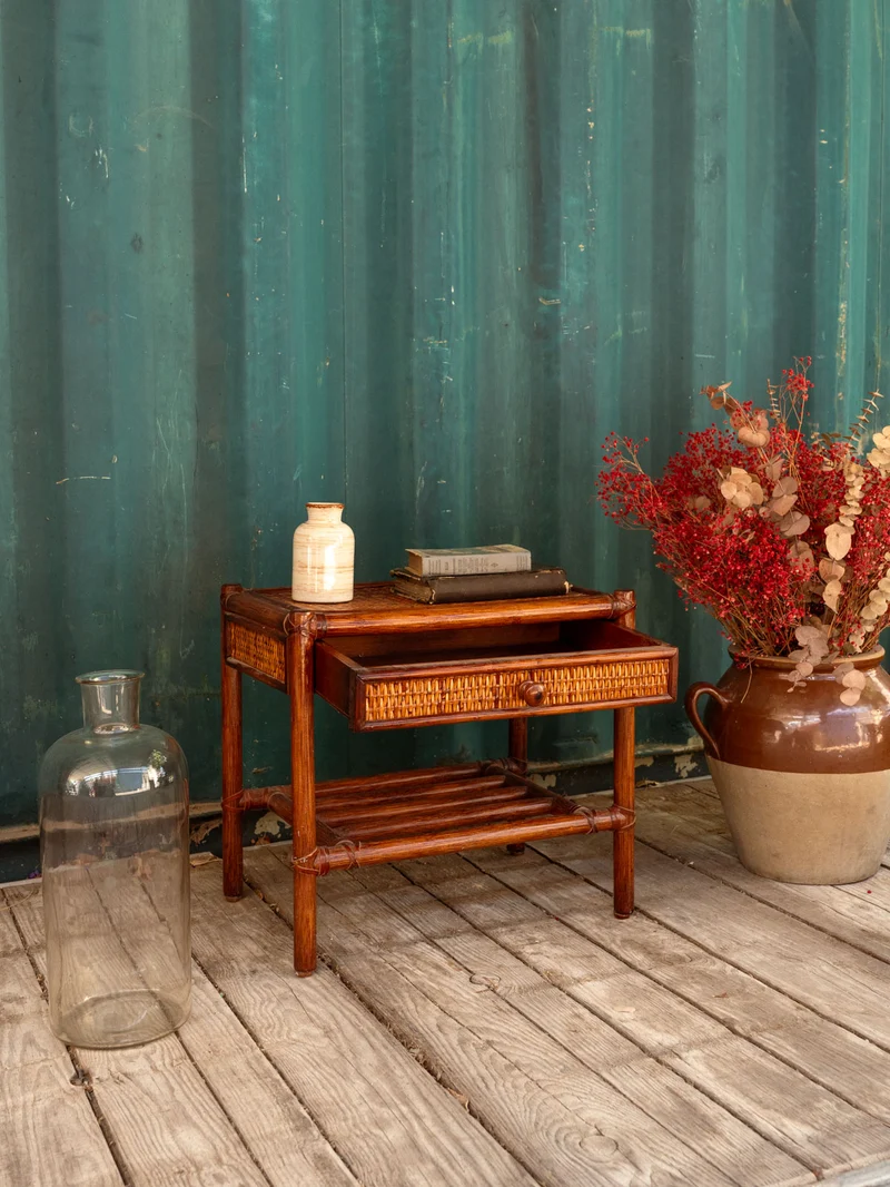 Odile, la table de chevet en rotin N°1492