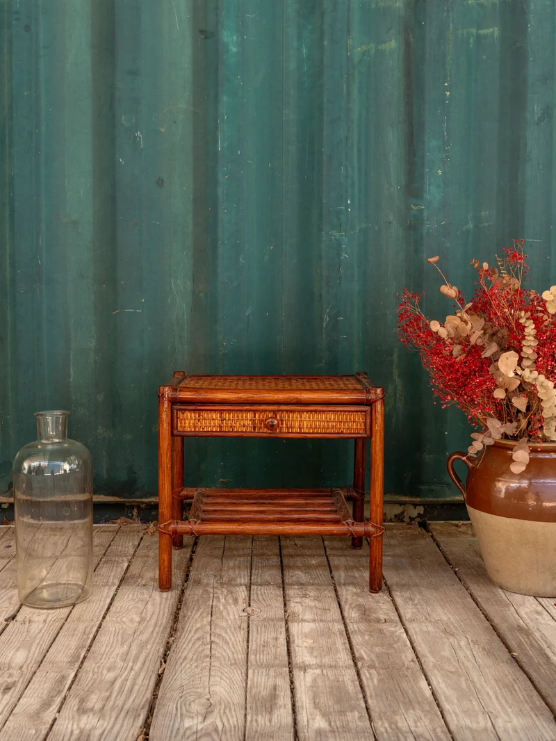 Odile, la table de chevet en rotin N°1492