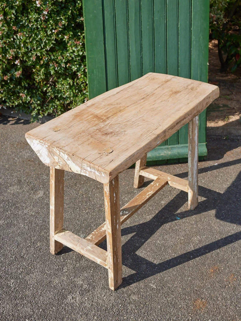 Francine, la table en bois patiné N°1408