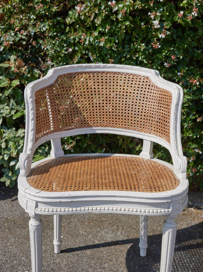 Ernest, le salon en cannage et bois blanc N°1104