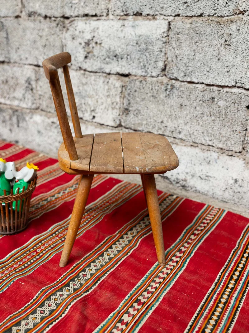 Ernestine, la chaise pour enfant en bois N°1311