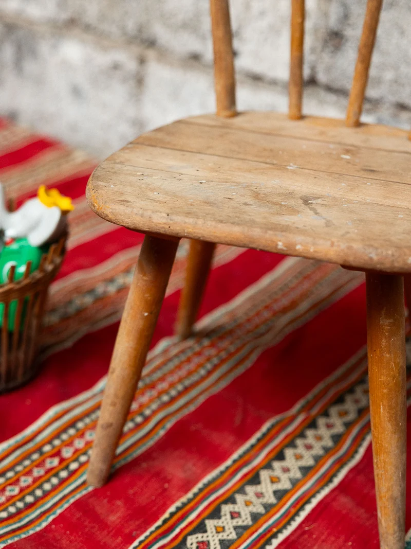 Ernestine, la chaise pour enfant en bois N°1311
