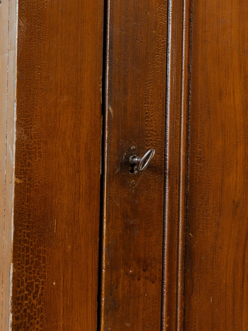 Blandine, la bonnetière en bois N°472