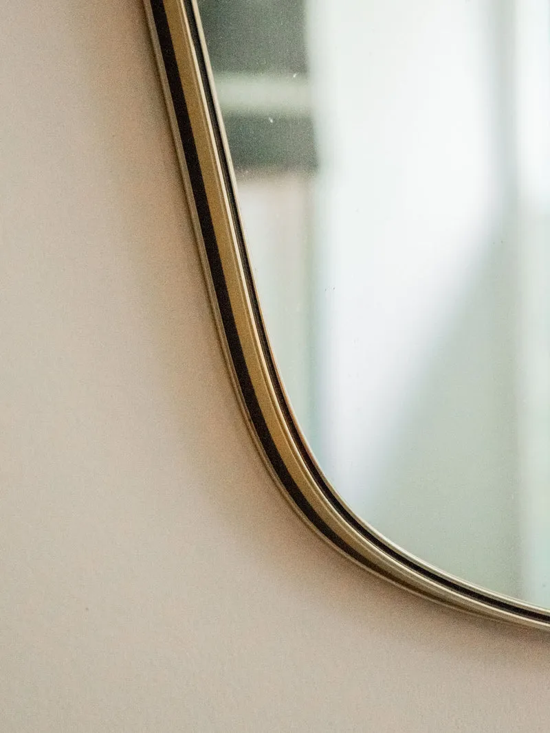 Igor, le miroir asymétrique au liseré chromé N°1018
