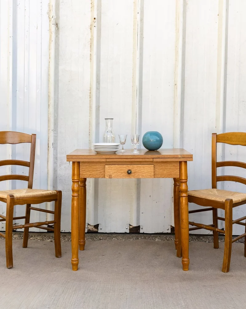 Romy, la table à manger à rallonges en bois N°1463