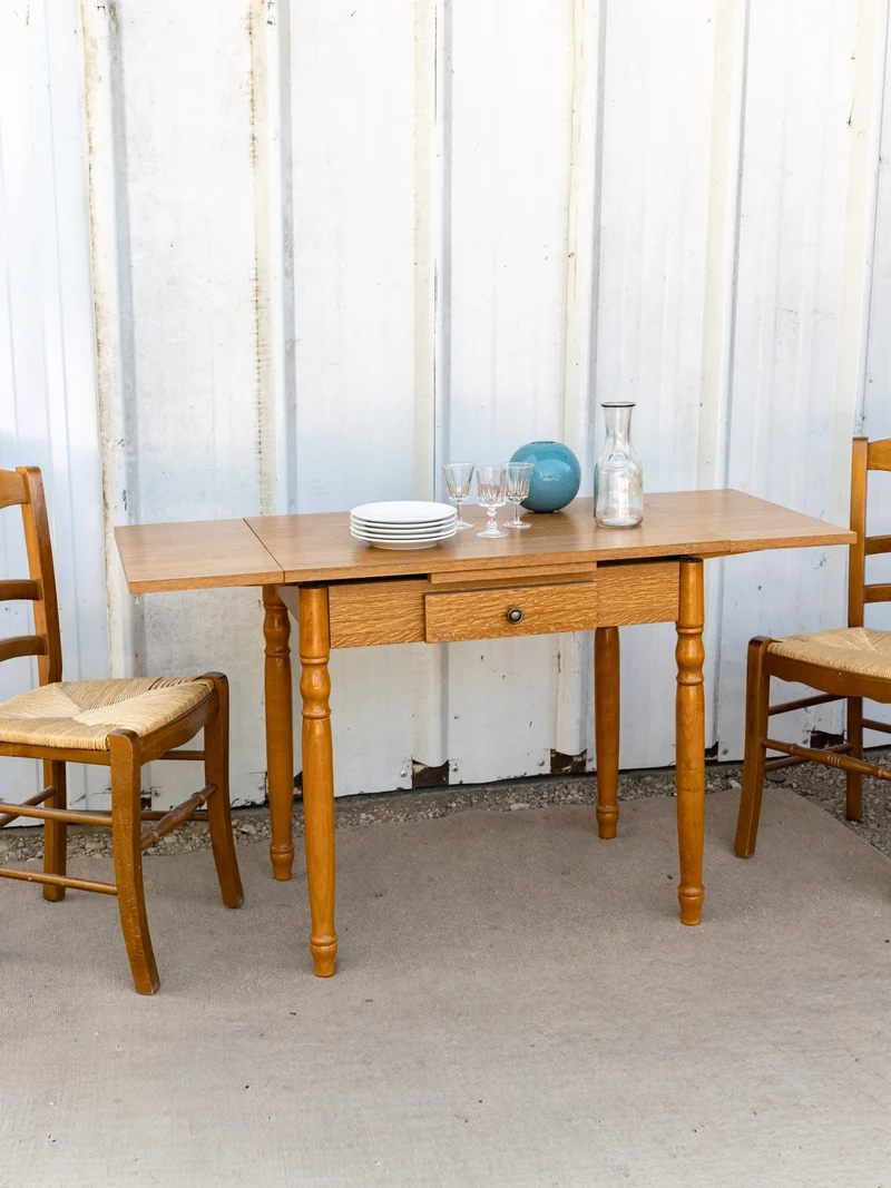 Romy, la table à manger à rallonges en bois N°1463