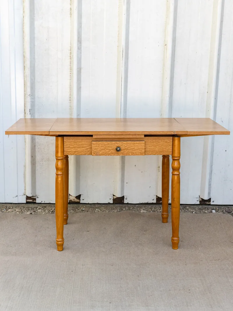 Romy, la table à manger à rallonges en bois N°1463
