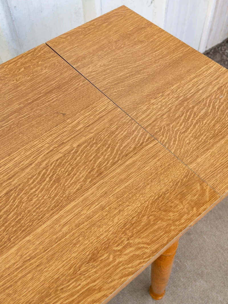 Romy, la table à manger à rallonges en bois N°1463