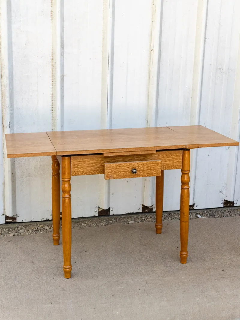 Romy, la table à manger à rallonges en bois N°1463