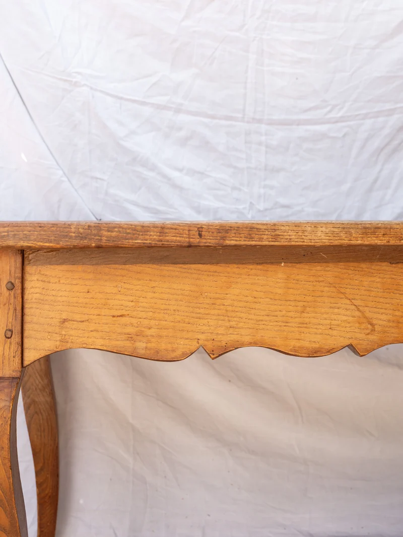 Romy, la table à manger en bois pour 8 convives N°1460