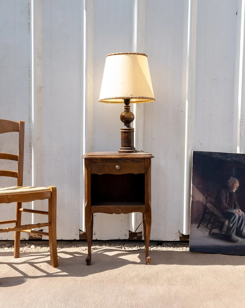 Odile, la table de chevet en bois N°1498
