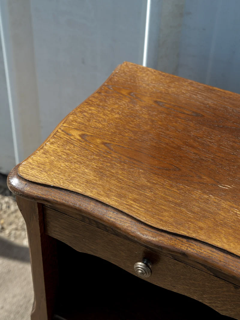 Odile, la table de chevet en bois N°1498