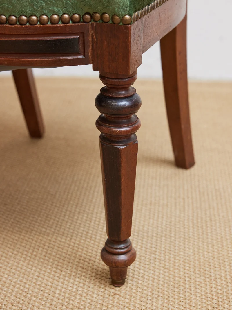 Claude, la paire de chaises style Napoléon N°1465