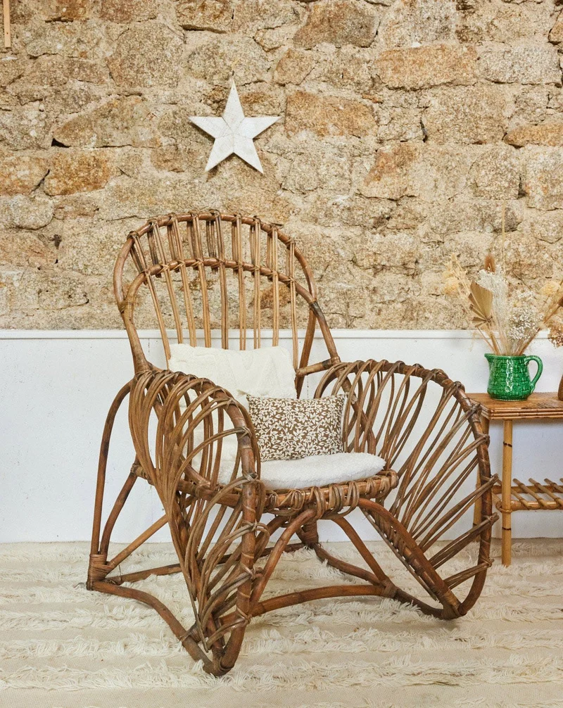Ernest, le fauteuil en rotin N°1034