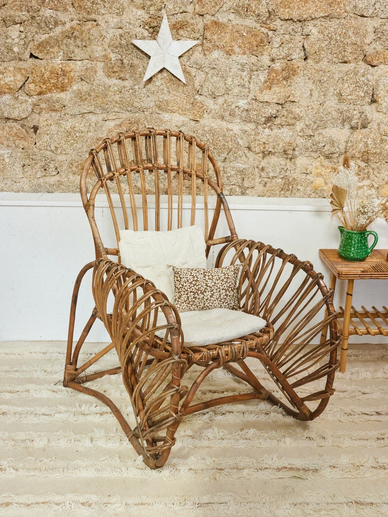 Ernest, le fauteuil en rotin N°1034