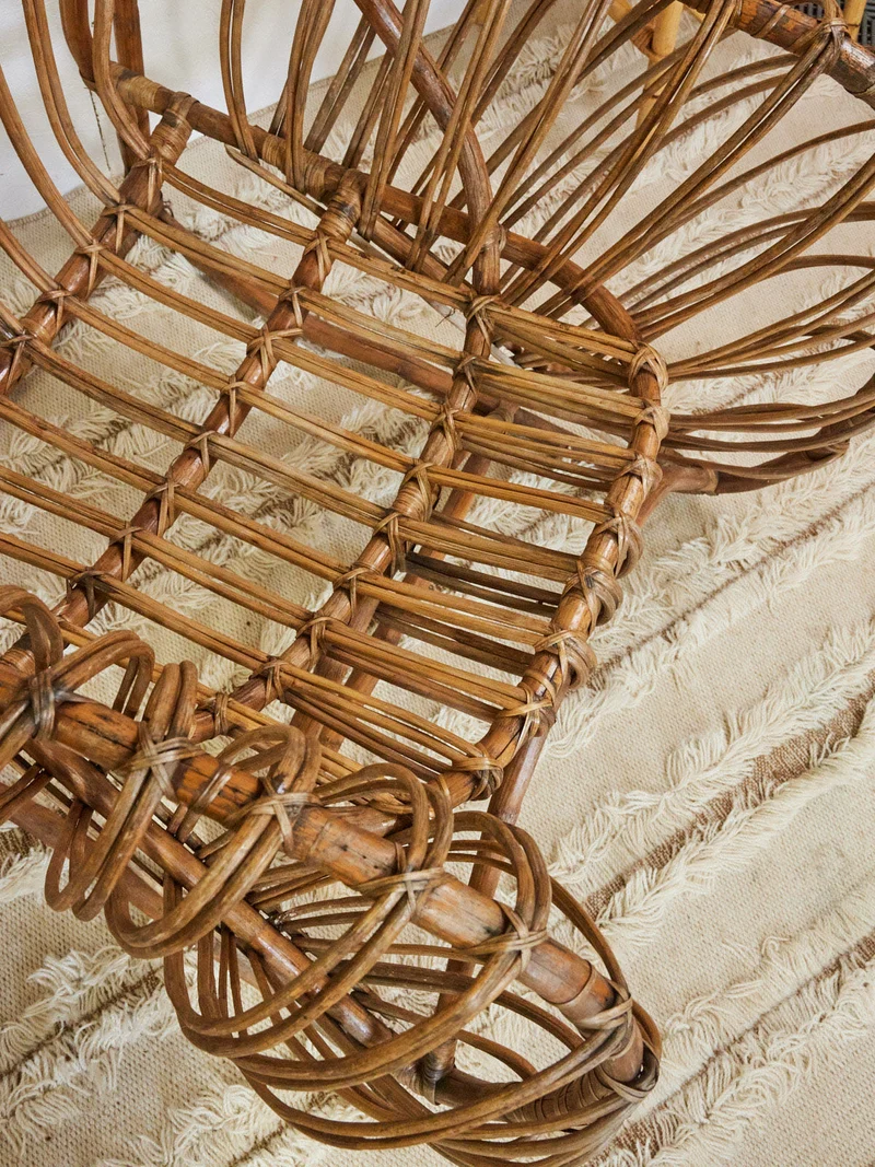 Ernest, le fauteuil en rotin N°1034