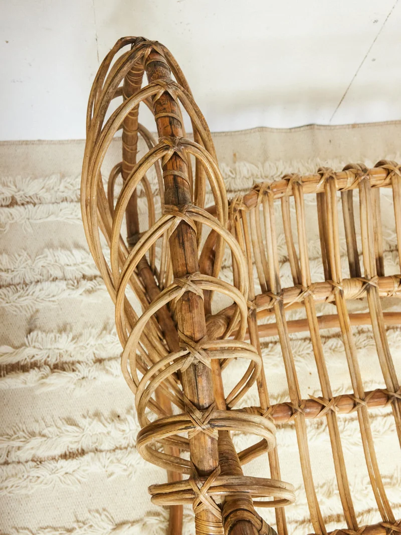 Ernest, le fauteuil en rotin N°1034