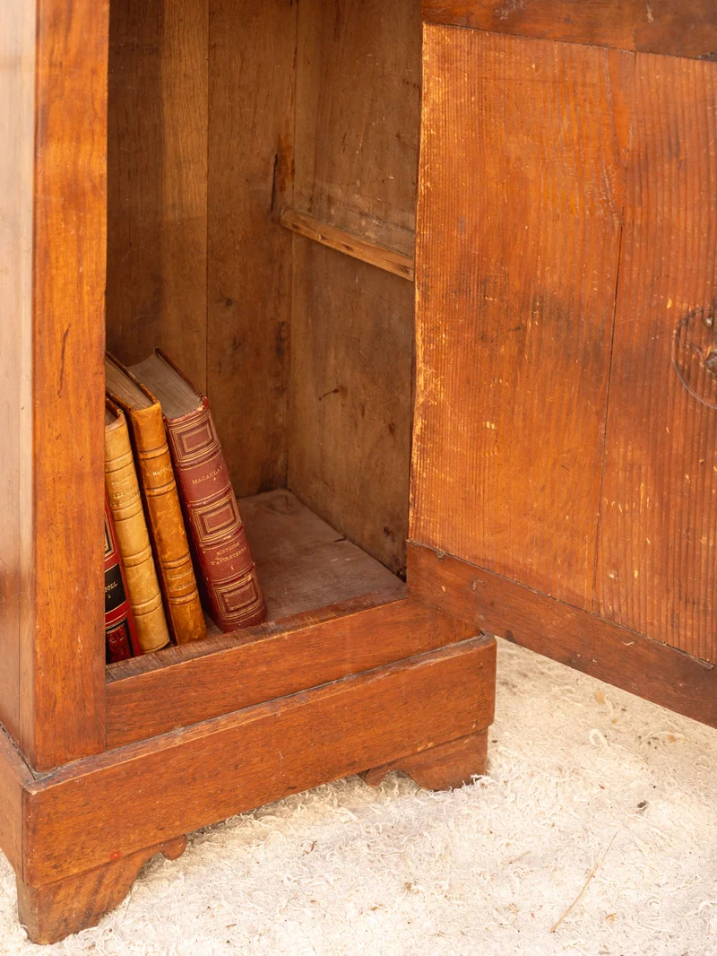 Odile, la table de chevet en bois N°1491